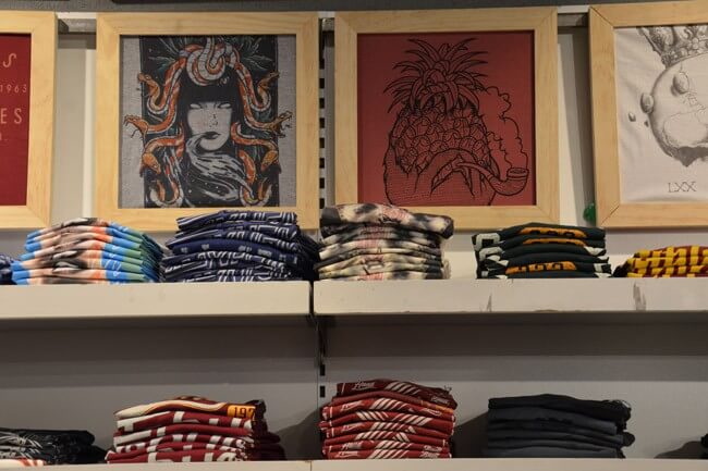 48-49_8 COTTON ON - Kolonnade Shopping Mall