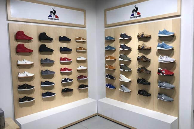U42B_2 LE COQ SPORTIF - Kolonnade Shopping Mall