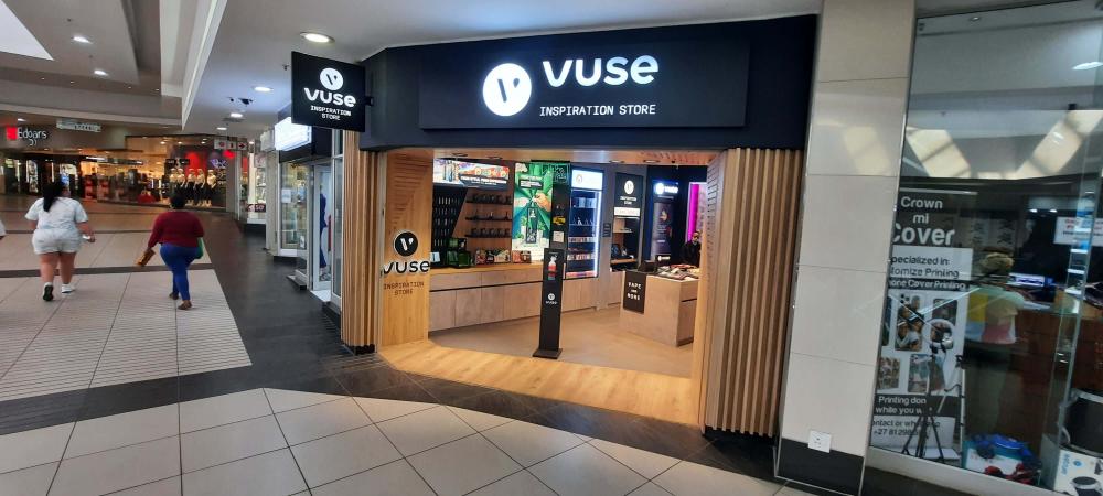U50_1 image U50_1 VUSE - Kolonnade Shopping Mall